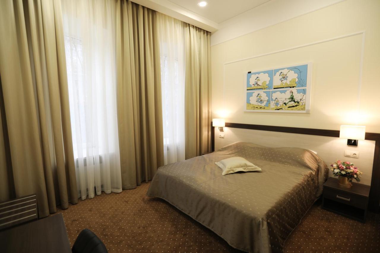 Hotel Donald โอเดสซา ภายนอก รูปภาพ