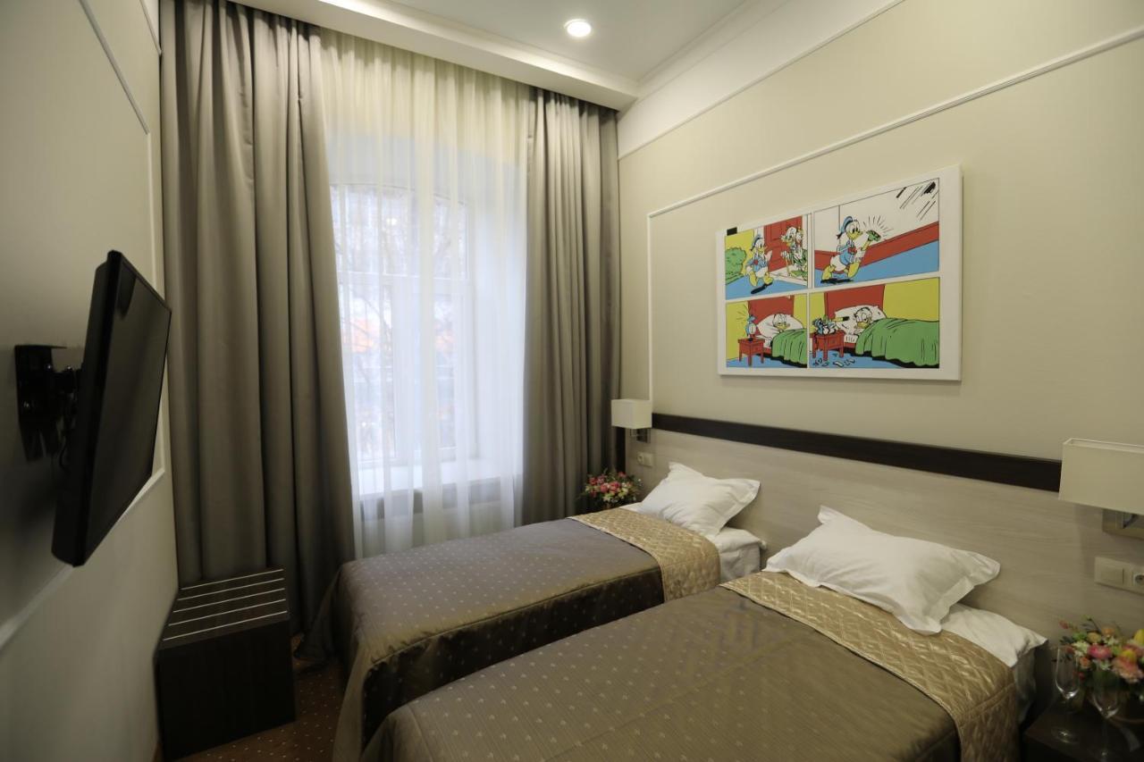 Hotel Donald โอเดสซา ภายนอก รูปภาพ